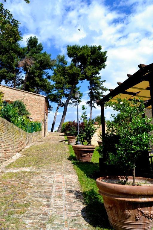 Mons Major Relais Villa Montemaggiore al Metauro Exteriör bild